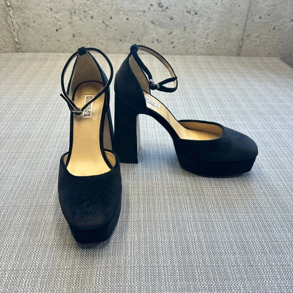 Badgley Mischka Black Suede Platform Block Heel Ankle Strap Pumps Womens Size 10